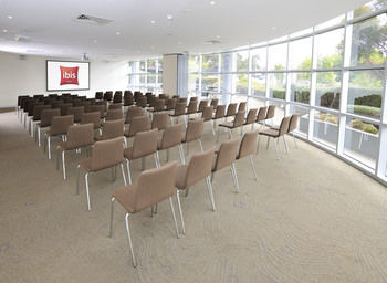 Ibis Melbourne Glen Waverley - Tourism Caloundra 13