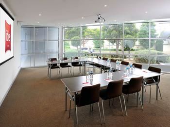 Ibis Melbourne Glen Waverley - Tourism Caloundra 24