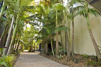 Twin Quays Noosa Resort - Tourism Caloundra 0