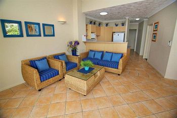 Twin Quays Noosa Resort - Tourism Caloundra 4
