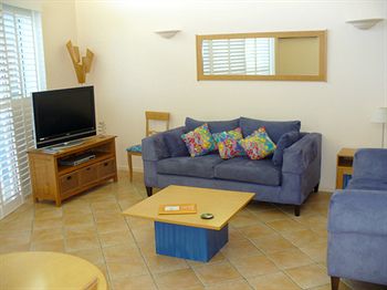 Twin Quays Noosa Resort - Tourism Caloundra 29