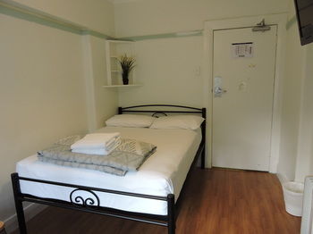 Highfield Hotel - Tourism Caloundra 10