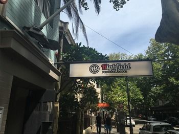 Highfield Hotel - Tourism Caloundra 12