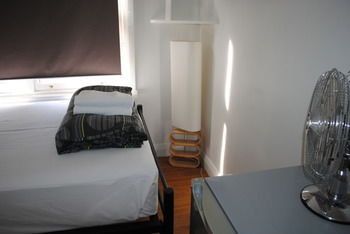 Highfield Hotel - Tourism Caloundra 18