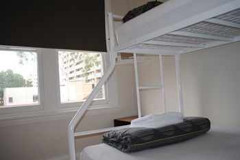 Highfield Hotel - Tourism Caloundra 21