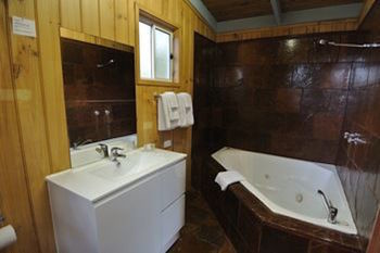 Kondalilla Eco Resort - Tourism Caloundra 13