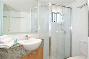 Malibu Mooloolaba - Tourism Caloundra 2