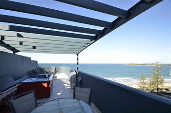 Malibu Mooloolaba - Tourism Caloundra 8