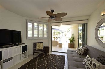 Malibu Mooloolaba - Tourism Caloundra 13