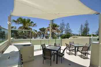 Malibu Mooloolaba - Tourism Caloundra 24
