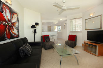 Malibu Mooloolaba - Tourism Caloundra 31