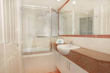 Malibu Mooloolaba - Tourism Caloundra 36