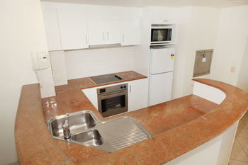 Malibu Mooloolaba - Tourism Caloundra 38