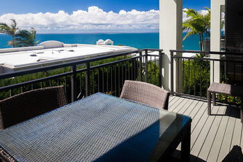 The Point Coolum - Tourism Caloundra 66