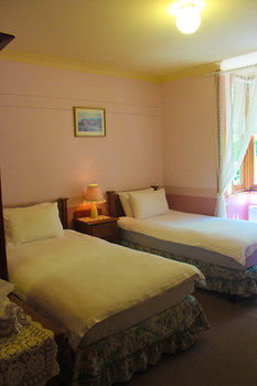 Hotel Avonleigh - Tourism Caloundra 41