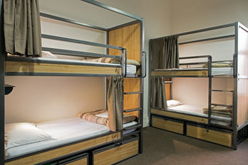 Nomads St Kilda Beach - Hostel - Tourism Caloundra 29