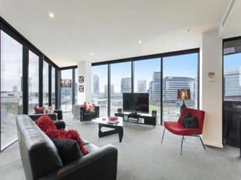 Docklands Executive Apartments - Tourism Caloundra 34
