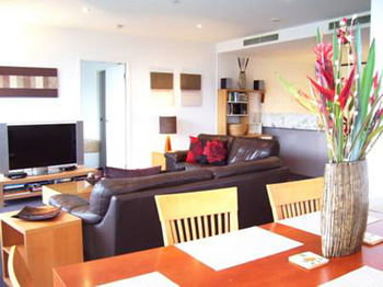 Docklands Executive Apartments - Tourism Caloundra 36