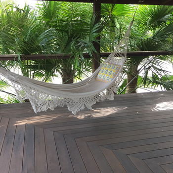 Lilies Luxury Retreats - Tourism Caloundra 20