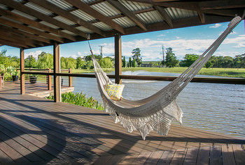 Lilies Luxury Retreats - Tourism Caloundra 40