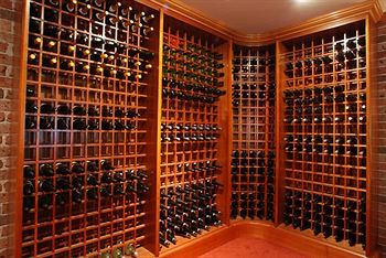 The Hermitage Motel - Tourism Caloundra 2