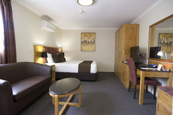 Noah's Mid City Motor Inn - Tourism Caloundra 1