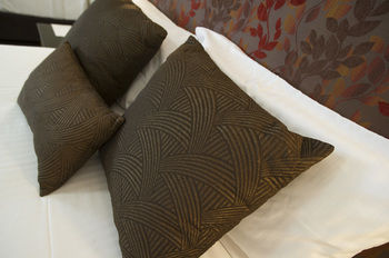 Noah's Mid City Motor Inn - Tourism Caloundra 12