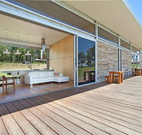 The Longhouse - Tourism Caloundra