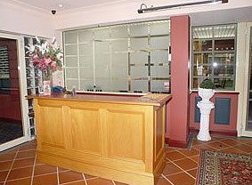 La Maison Boutique - Tourism Caloundra 15