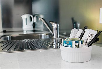 Merivale Motel - Tourism Caloundra 5