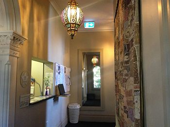 Cambridge Lodge - Hostel/Backpacker - Tourism Caloundra 10
