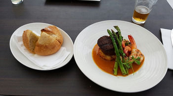 The Huskisson - Tourism Caloundra 15