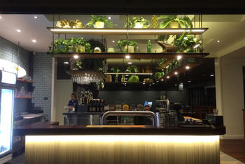 The Huskisson - Tourism Caloundra 17