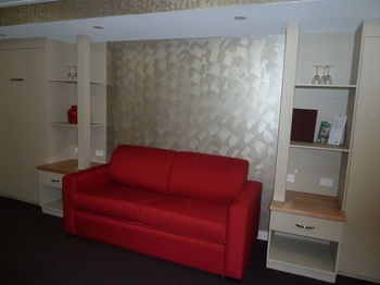 McNevin's Tamworth Motel - Tourism Caloundra 7