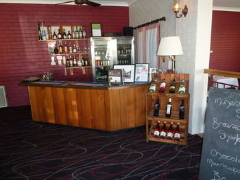 McNevin's Tamworth Motel - Tourism Caloundra 22