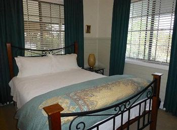 A Room With A View Bed & Breakfast - Tourism Caloundra 2