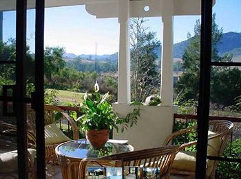 A Room With A View Bed & Breakfast - Tourism Caloundra 3
