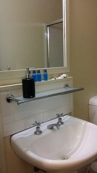 Sydney Harbour Bed & Breakfast - Tourism Caloundra 11