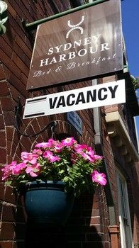 Sydney Harbour Bed & Breakfast - Tourism Caloundra 17