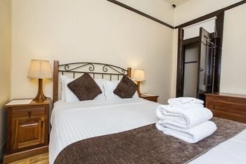Sydney Harbour Bed & Breakfast - Tourism Caloundra 26