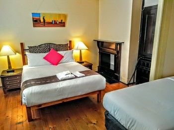 Sydney Harbour Bed & Breakfast - Tourism Caloundra 61