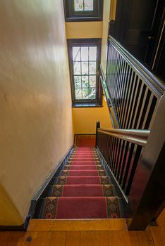Sydney Harbour Bed & Breakfast - Tourism Caloundra 2