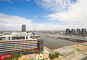 Astra Apartments - Docklands - Tourism Caloundra 0