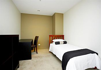 Astra Apartments - Docklands - Tourism Caloundra 4