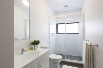 Western Sydney University Village-Campbelltown Campus - Tourism Caloundra 5