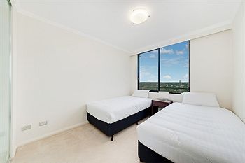 Wyndel Apartments - Herbert - Tourism Caloundra 2