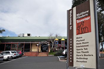 Matthew Flinders Hotel - Tourism Caloundra 0