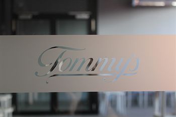 Matthew Flinders Hotel - Tourism Caloundra 9