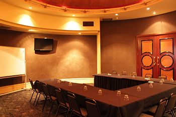 Matthew Flinders Hotel - Tourism Caloundra 24