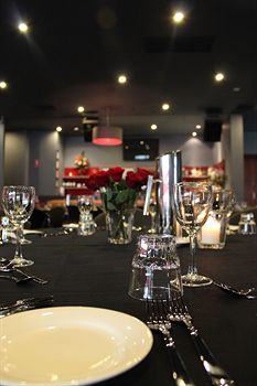 Matthew Flinders Hotel - Tourism Caloundra 25